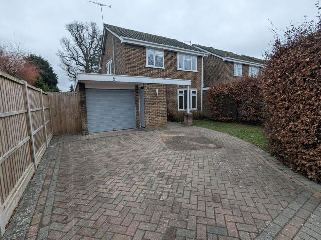 House for rent in Red Hill, Surrey