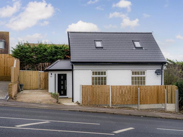 House for rent in The Bridge, Kent