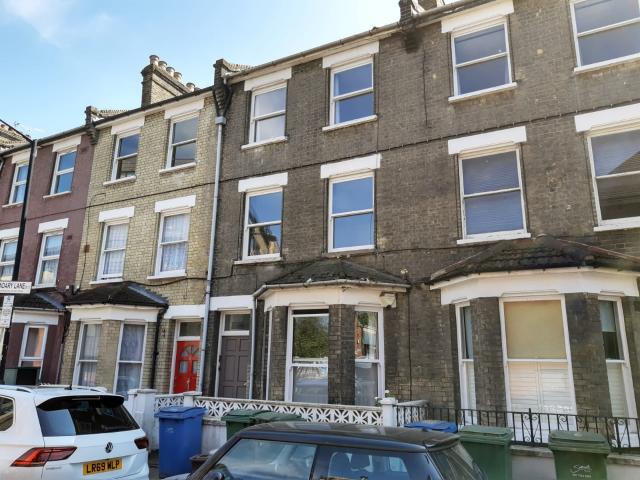 House for rent in Upton Park, Greater London