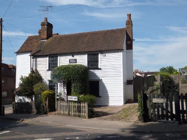 House for rent in The Butts, Kent