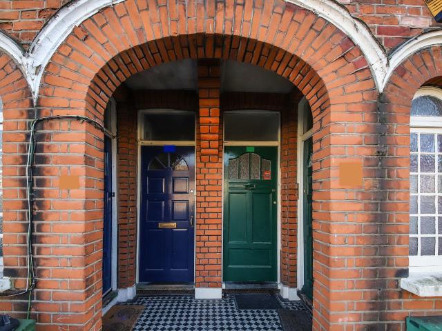 House for rent in Charlton, Greater London