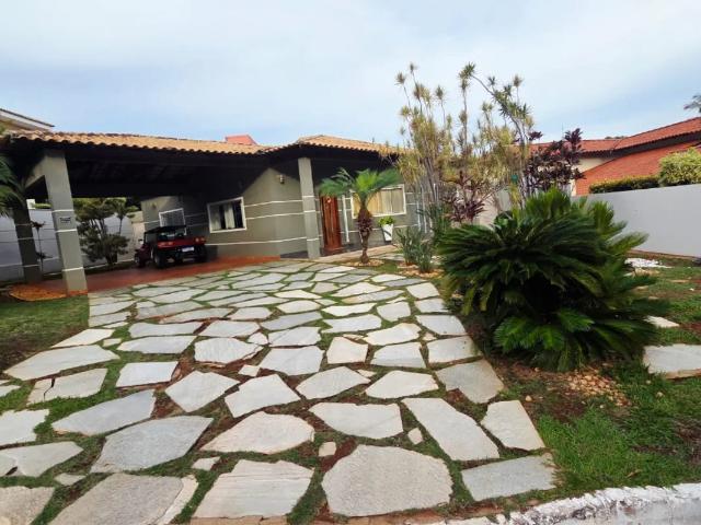 Casa aluguel em Região Geográfica Imediata do Distrito Federal, Região Integrada de Desenvolvimento do Distrito Federal e Entorno
