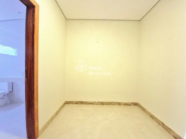 Casa aluguel em Região Geográfica Imediata do Distrito Federal, Região Integrada de Desenvolvimento do Distrito Federal e Entorno