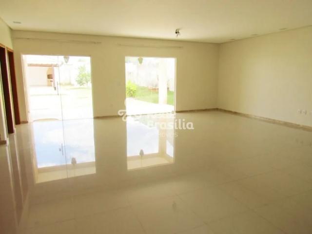 Casa aluguel em Região Geográfica Imediata do Distrito Federal, Região Integrada de Desenvolvimento do Distrito Federal e Entorno