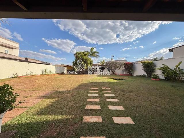 Casa aluguel em Região Geográfica Imediata do Distrito Federal, Região Integrada de Desenvolvimento do Distrito Federal e Entorno