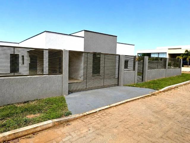 Casa aluguel em Região Geográfica Imediata do Distrito Federal, Região Integrada de Desenvolvimento do Distrito Federal e Entorno