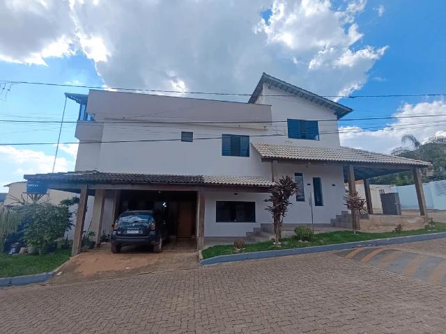 Casa aluguel em Condomínio Quinta dos Ipês, Jardim Botânico