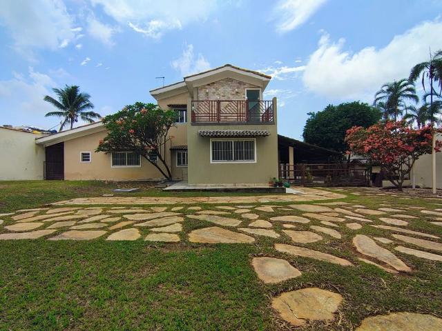 Casa aluguel em Região Geográfica Imediata do Distrito Federal, Região Integrada de Desenvolvimento do Distrito Federal e Entorno