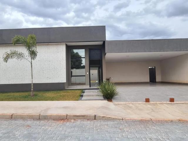 Casa aluguel em Região Geográfica Imediata do Distrito Federal, Região Integrada de Desenvolvimento do Distrito Federal e Entorno