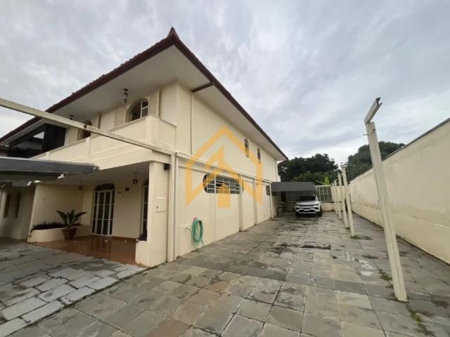 Casa aluguel em Região Geográfica Imediata do Distrito Federal, Região Integrada de Desenvolvimento do Distrito Federal e Entorno