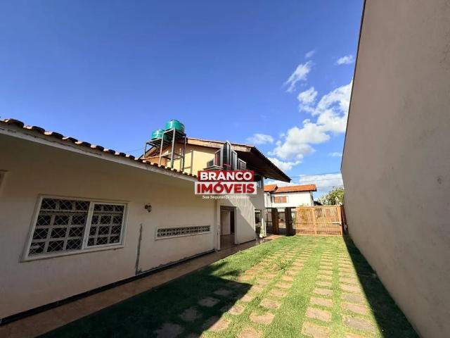 Casa aluguel em Região Geográfica Imediata do Distrito Federal, Região Integrada de Desenvolvimento do Distrito Federal e Entorno