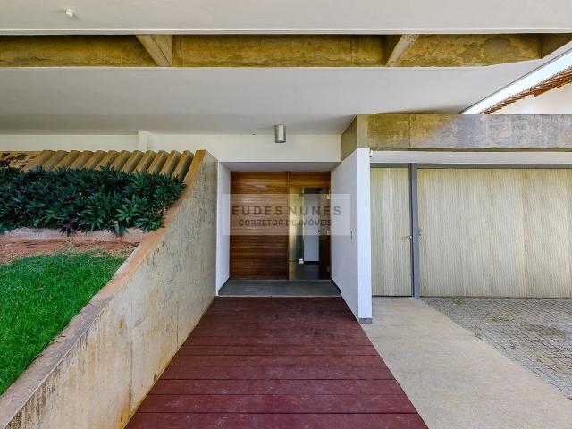 Casa aluguel em Região Geográfica Imediata do Distrito Federal, Região Integrada de Desenvolvimento do Distrito Federal e Entorno