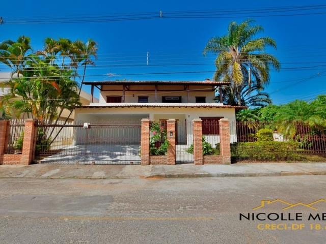 Casa aluguel em Região Geográfica Imediata do Distrito Federal, Região Integrada de Desenvolvimento do Distrito Federal e Entorno