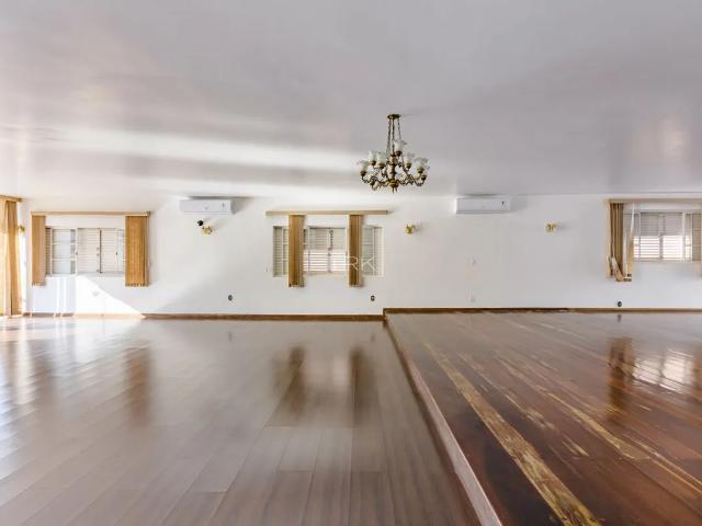 Casa aluguel em Região Geográfica Imediata do Distrito Federal, Região Integrada de Desenvolvimento do Distrito Federal e Entorno