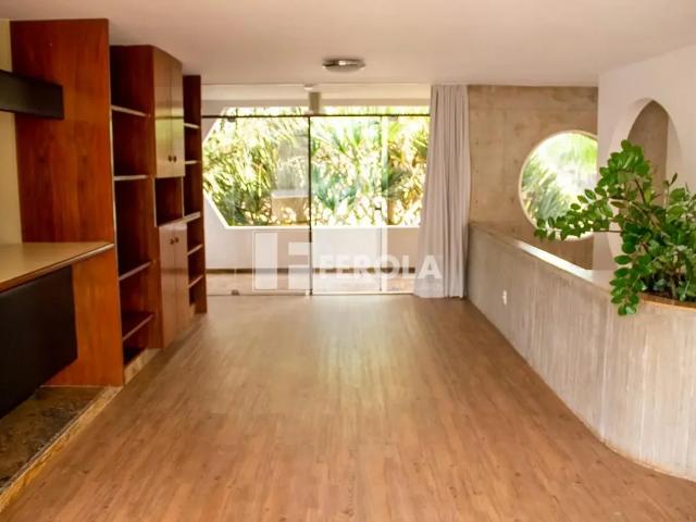 Casa aluguel em Região Geográfica Imediata do Distrito Federal, Região Integrada de Desenvolvimento do Distrito Federal e Entorno