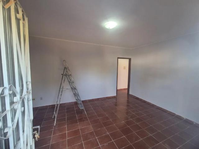 Casa aluguel em Região Geográfica Imediata do Distrito Federal, Região Integrada de Desenvolvimento do Distrito Federal e Entorno