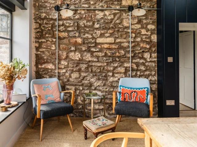 House for rent in Little London, Oakhill