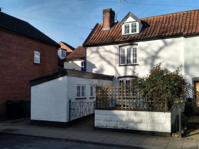 House for rent in Redenhall with Harleston, Burgh St Peter