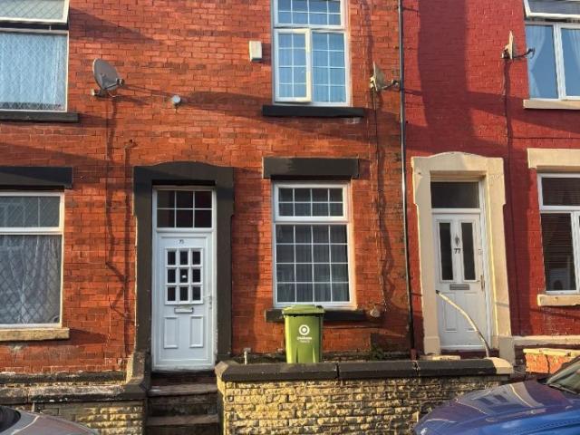 House for rent in Glodwick, Pendock
