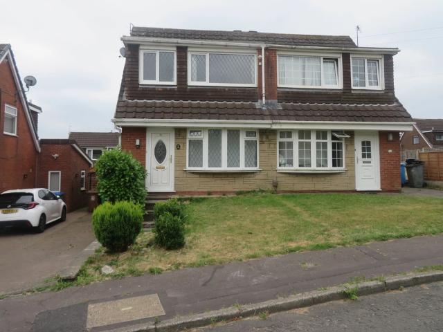 House for rent in Burnedge, Greater Manchester