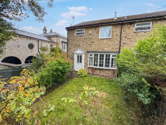 House for rent in Yeadon, West Yorkshire