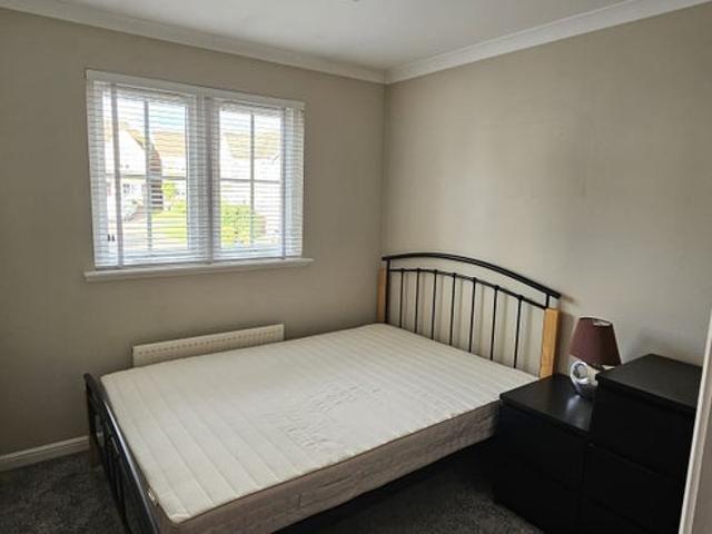Room for rent in Eliburn, Dedridge