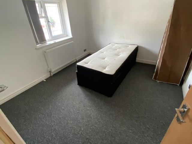 House for rent in Buckland End, West Midlands