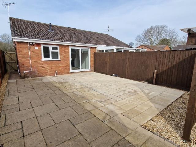 House for rent in Galmington, Rumwell