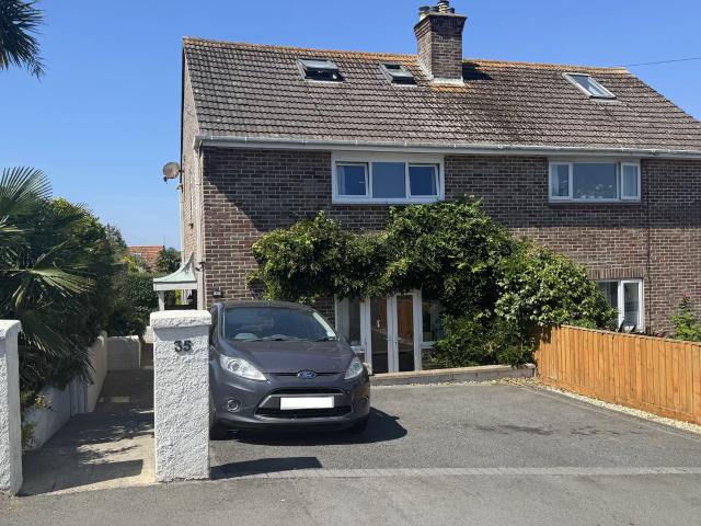 House for rent in Strode, Devon
