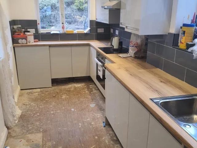 House for rent in Maesglas, Wales