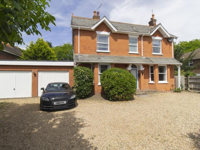 Apartment for rent in Fleet, Hart
