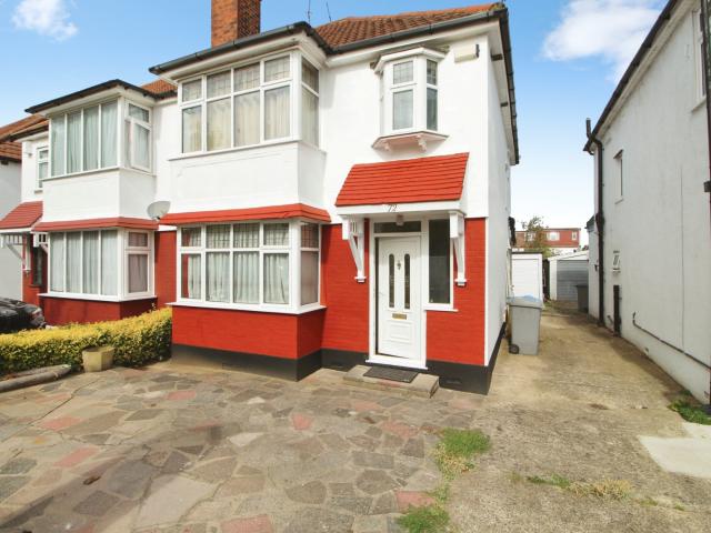 House for rent in North Wembley, Greater London