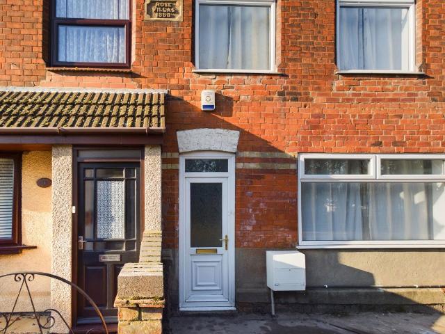 House for rent in Staniland, Boston