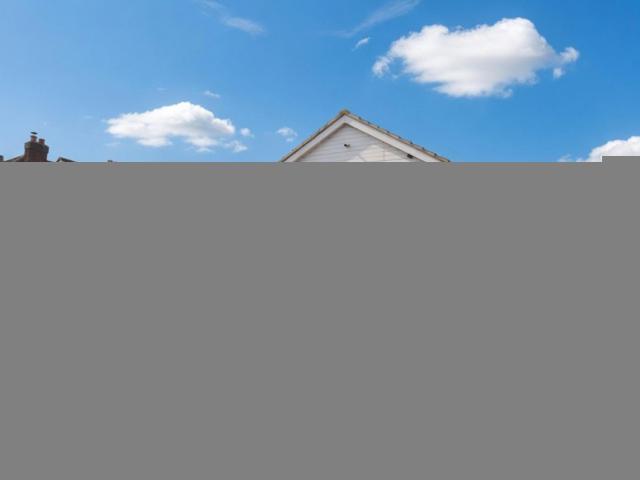 House for rent in Lower Halliford, Surrey