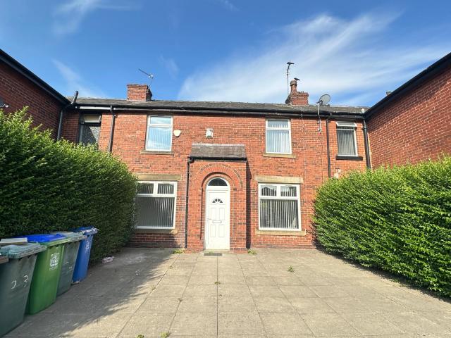 House for rent in Deeplish, Burnedge