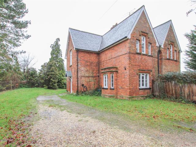 House for rent in Duton Hill, Essex