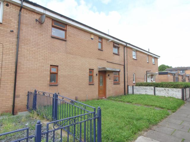 House for rent in Scholes, Wigan