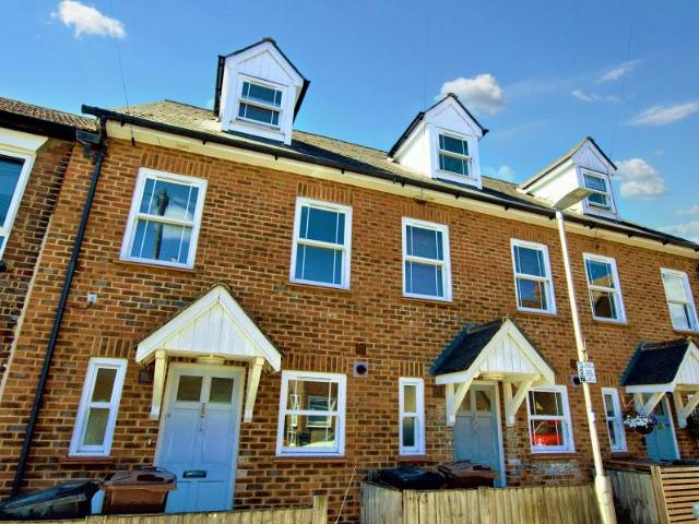 House for rent in St Albans, Five Acres