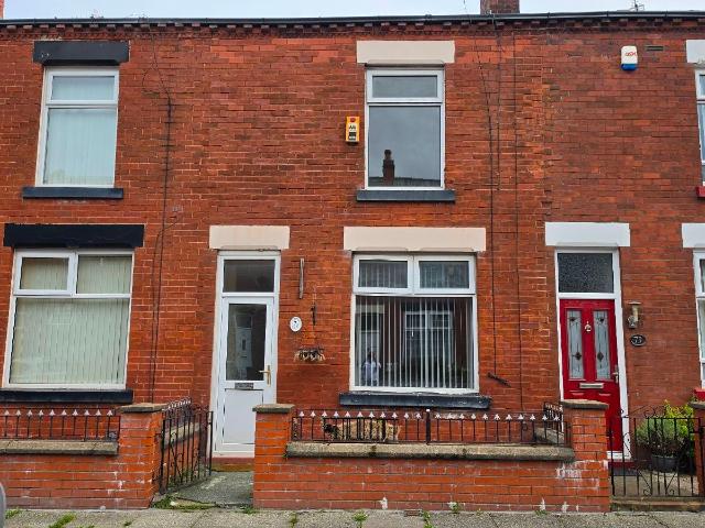 House for rent in Moses Gate, Lee Bank