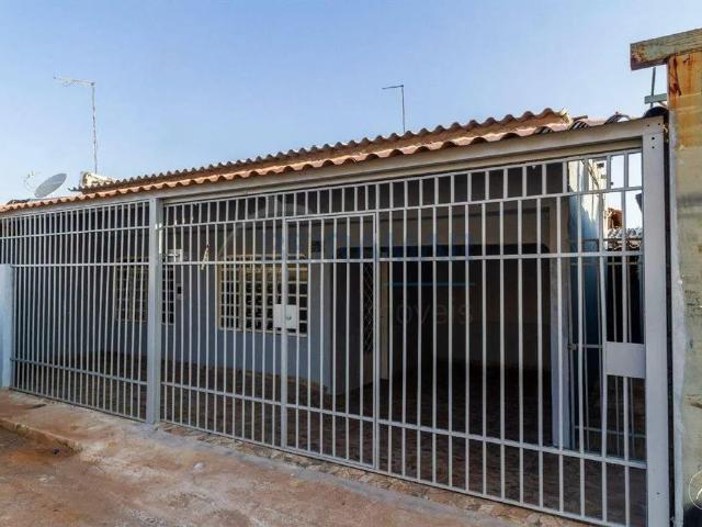 Casa aluguel em Região Geográfica Imediata do Distrito Federal, Região Integrada de Desenvolvimento do Distrito Federal e Entorno