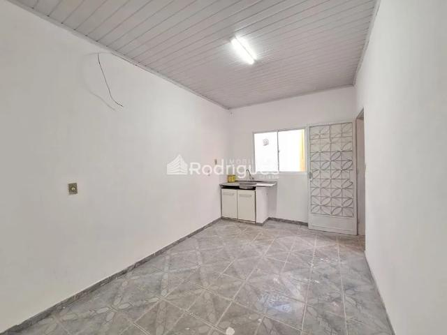Casa aluguel em Região Geográfica Imediata do Distrito Federal, Região Integrada de Desenvolvimento do Distrito Federal e Entorno