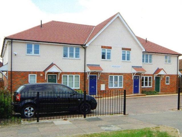 House for rent in Kenton, Greater London