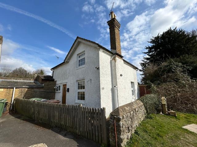 House for rent in Midway, Kent