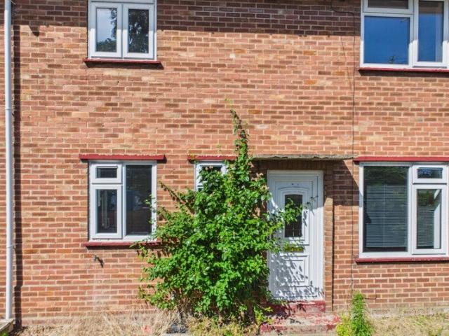 House for rent in New Catton, East Bank