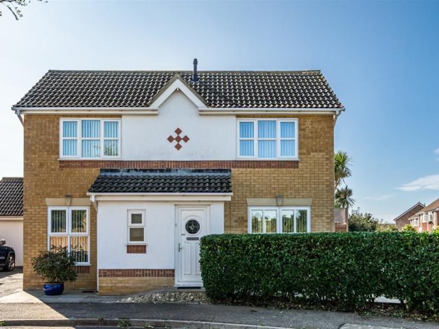 House for rent in Littlecote, West Sussex