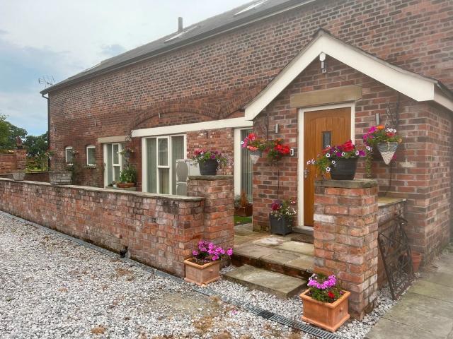 House for rent in Lower Peover, Cheshire