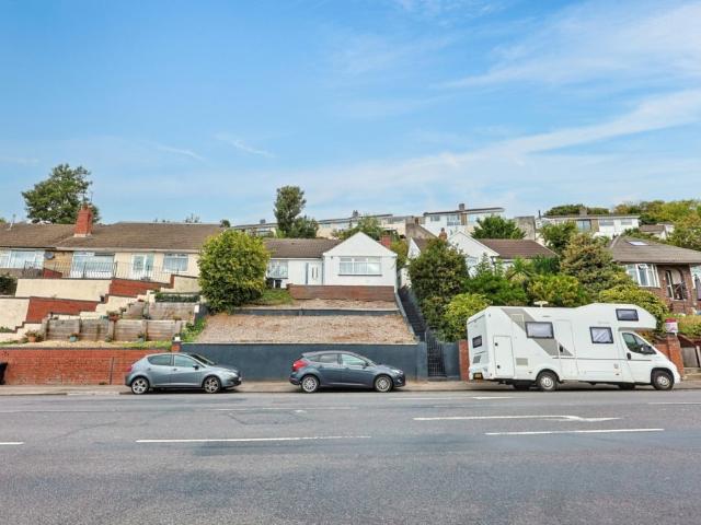 House for rent in Ladyhill, Newport