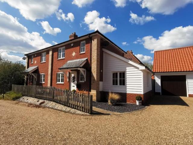 House for rent in Bedingfield, Suffolk