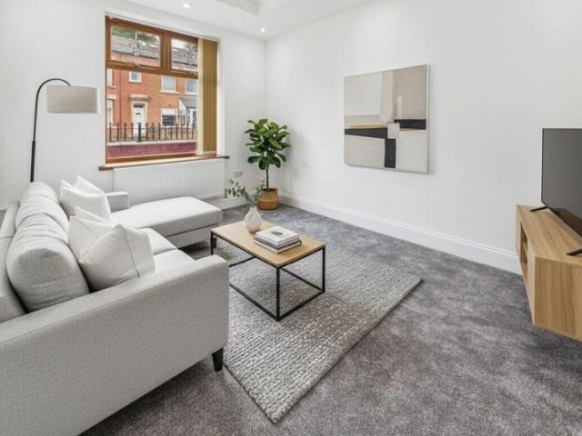 House for rent in Queen's Park, Blackburn