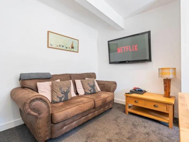 House for rent in Staveley CP, Loundsley Green